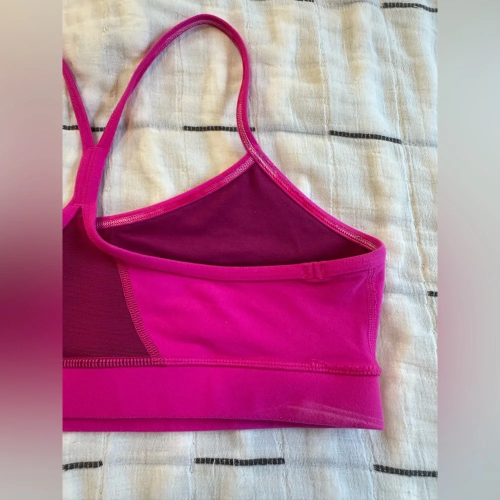 Lululemon Flow Y Bra IV Size 10 - Fuchsia Pink Mesh Y-Back Yoga Top